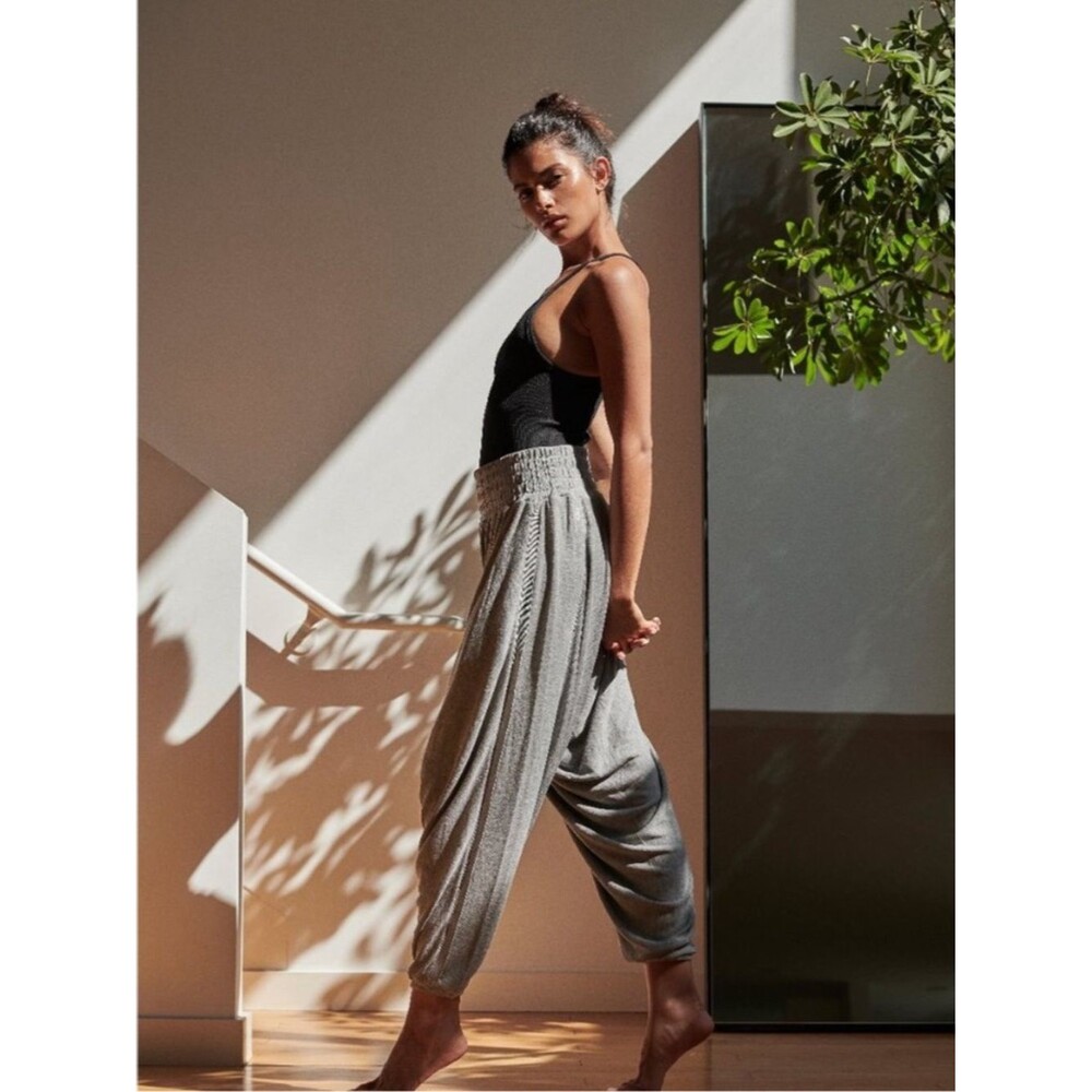 Free People Movement Grey Windy Meadow Harem Pant Size Small Comfy Casual Chic